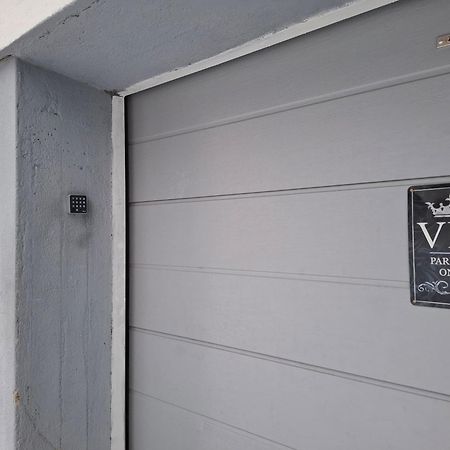 City Apartment Snellmaninkatu 22 A, Yksityinen Pistokkeellinen Paikoitus Sisaeltyy Hintaan Kuopio Buitenkant foto