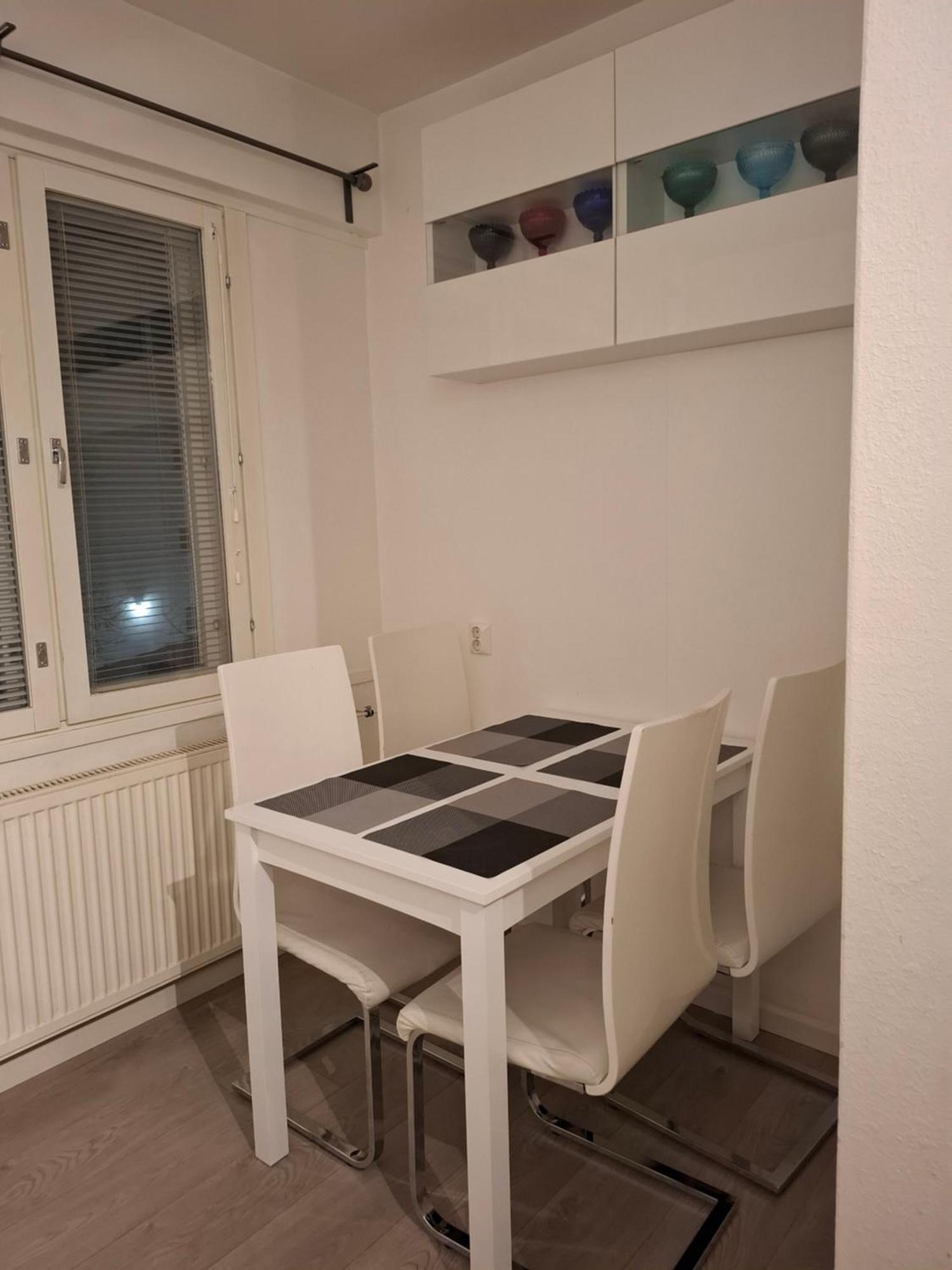 City Apartment Snellmaninkatu 22 A, Yksityinen Pistokkeellinen Paikoitus Sisaeltyy Hintaan Kuopio Buitenkant foto